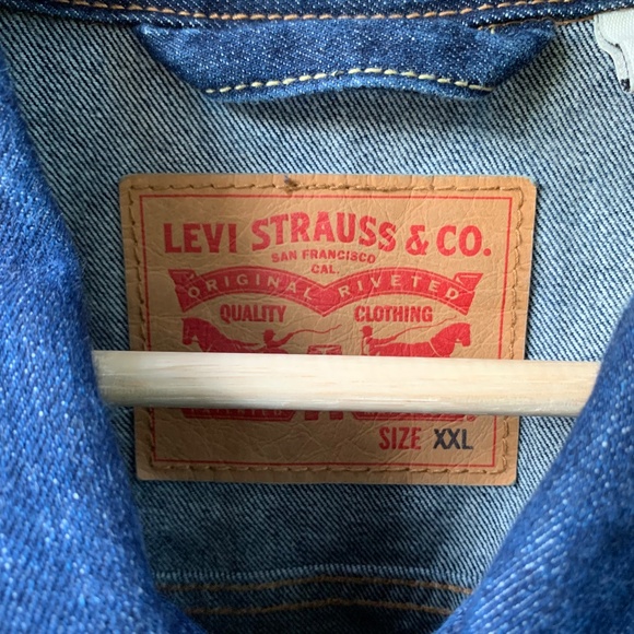 Levis Denim Jacket - Picture 9 of 9
